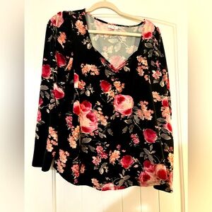 Maurice’s, long sleeve, floral, black